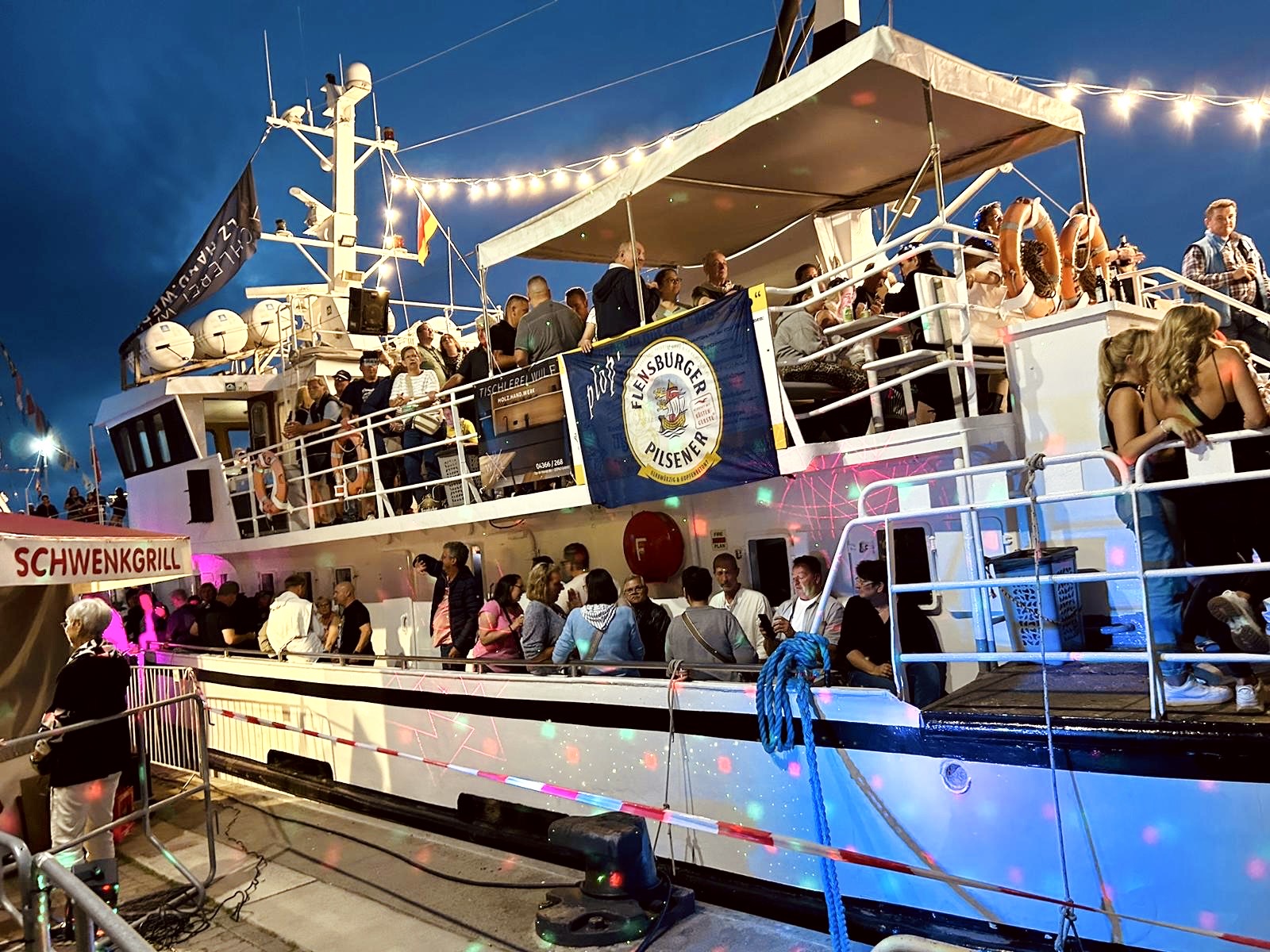 f8a61b8a-20ae-4ce2-a6e4-f632f7f2208d